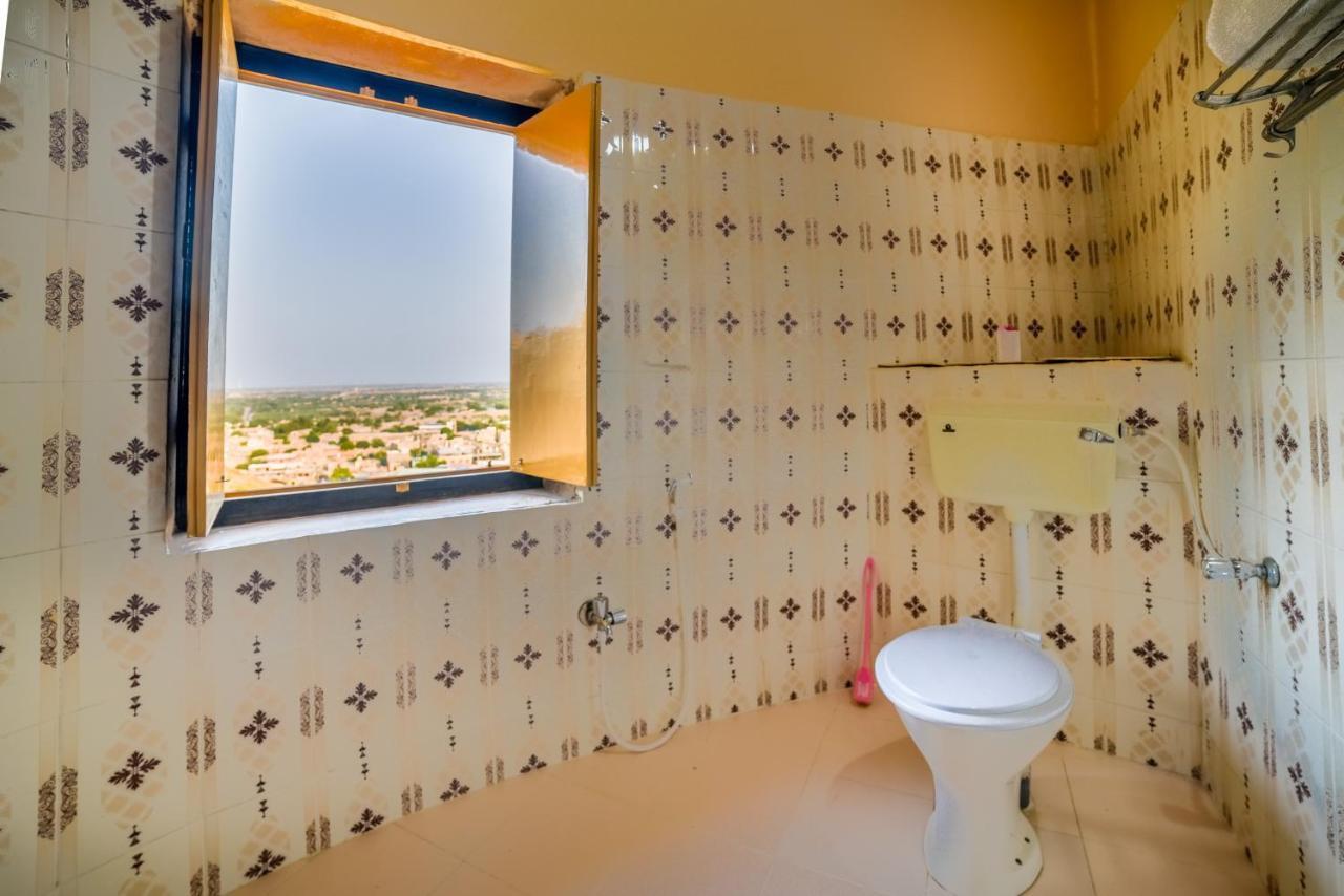 Mud Mirror Guesthouse Jaisalmer Exteriör bild